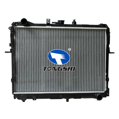 適用于馬自達 E2000(99-) MT散熱器 OEM : R2S2-15-200B